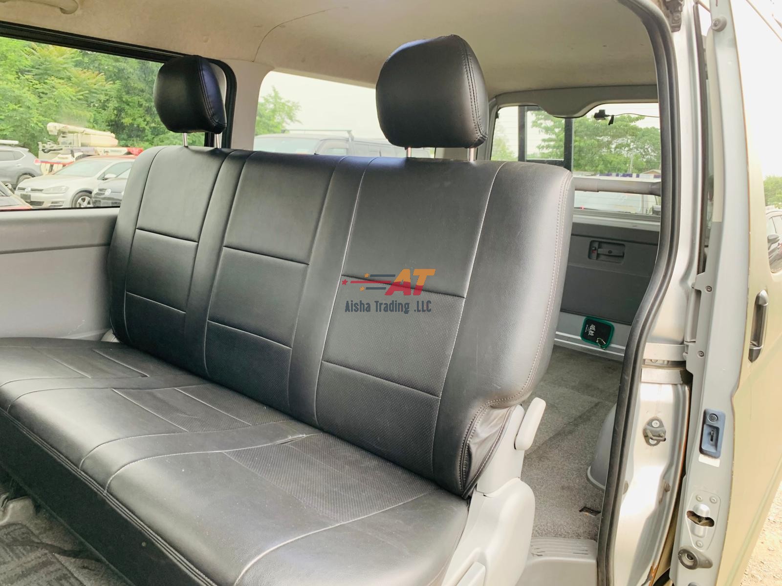 2010 Toyota Hiace Van